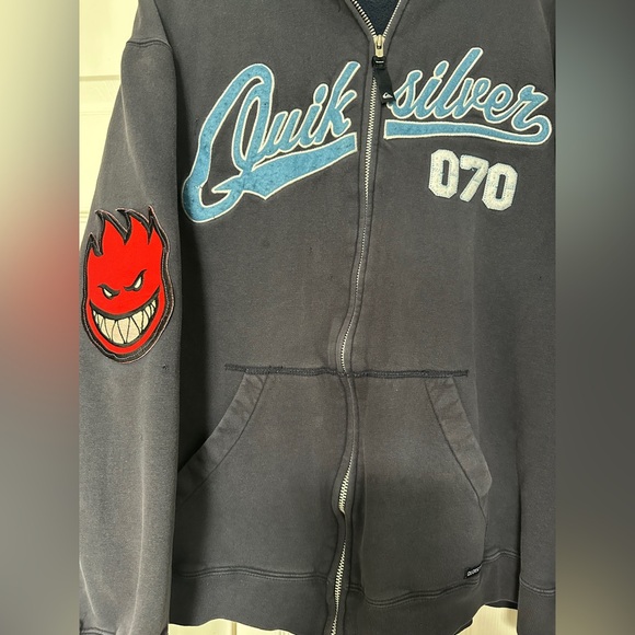 Vintage 00’s Distressed Quicksilver Zip Up with Blue Logo and Spitfire Patch - Picture 6 of 11